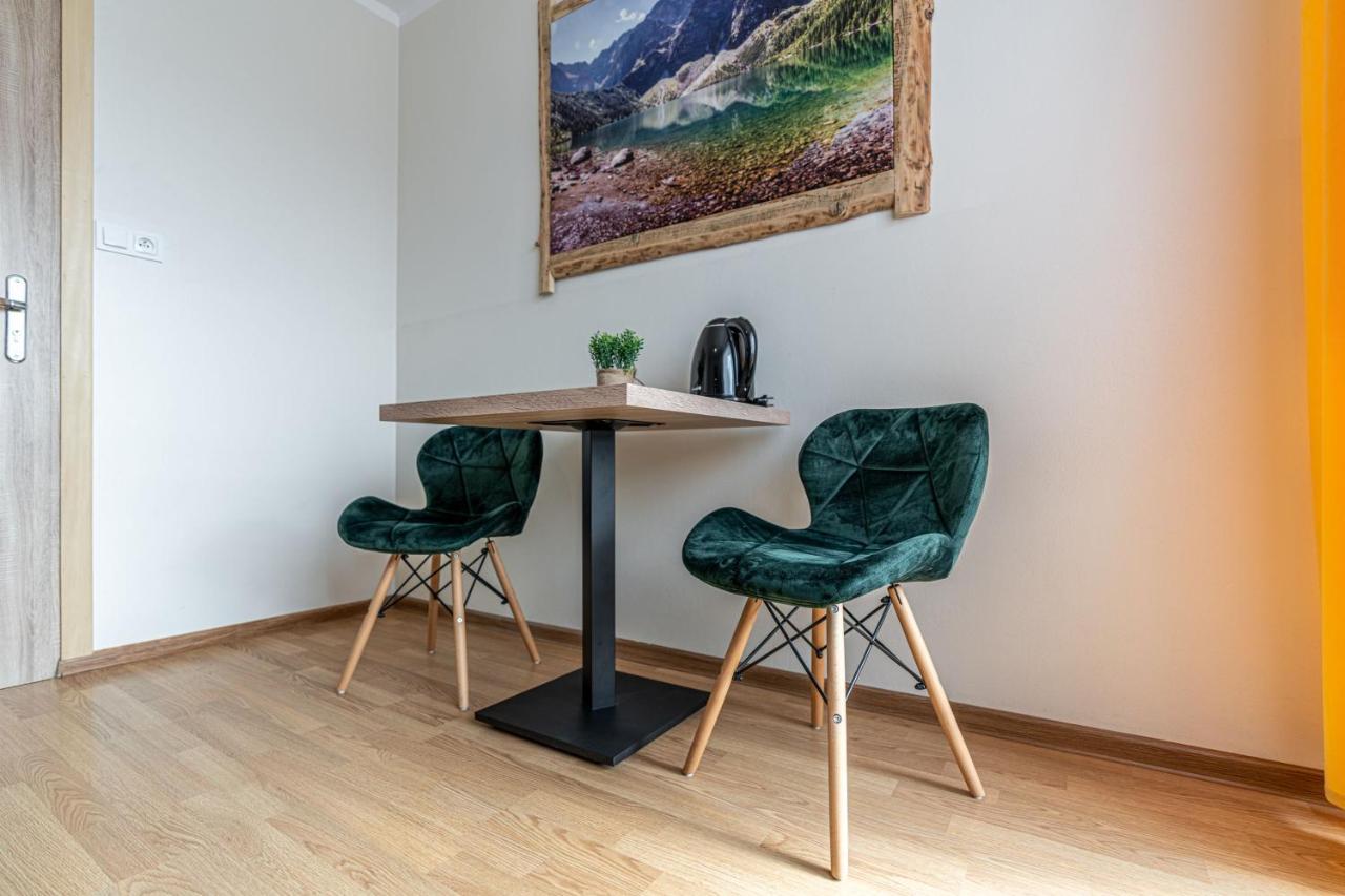 Widokowy Apartament - Pokoje Goscinne Banska Wyzna Exterior foto