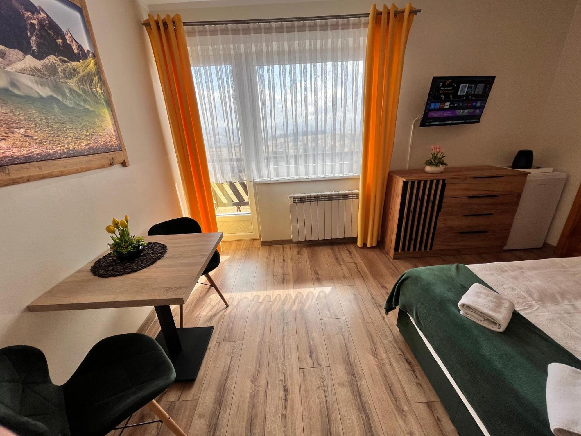 Widokowy Apartament - Pokoje Goscinne Banska Wyzna Exterior foto